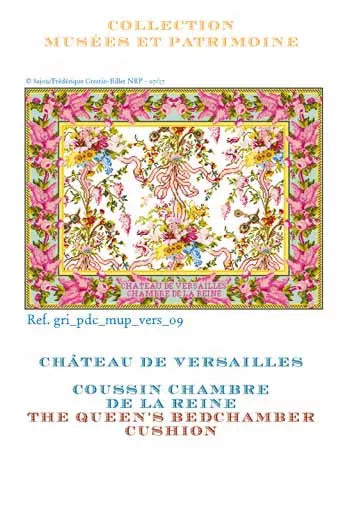 Marie Antoinette at palace large cushion - Chart only