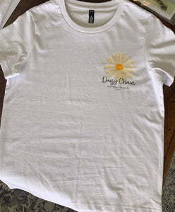 Daisy stitchers Retreat 2023 T-Shirt